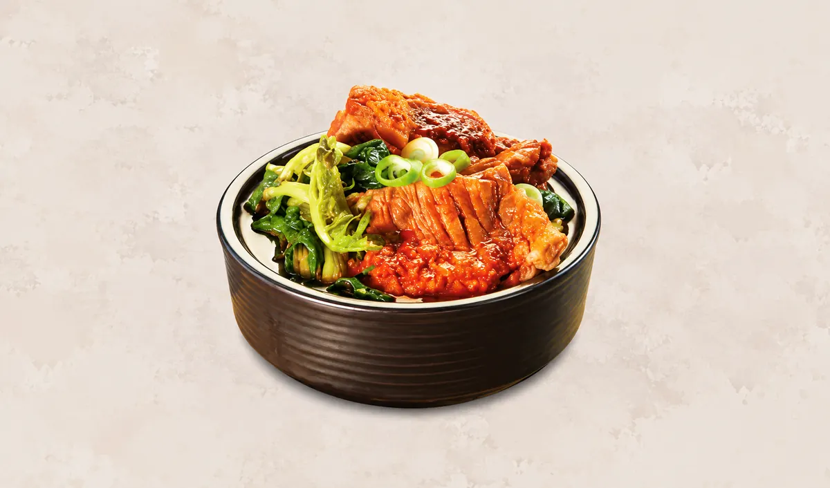 Siraegi bbyo haejangguk — hangover soup with back bone
