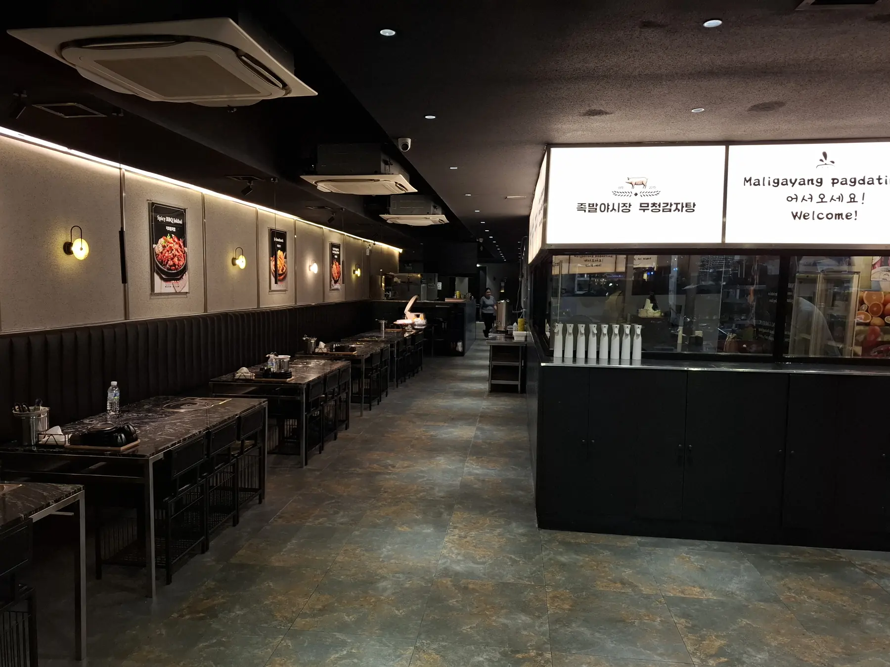 PASAY CITY · 파사이 — Open 365 days a year, until 4 AM.